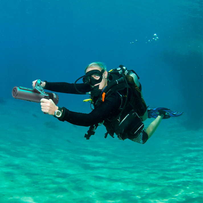Lightweight Underwater Scooter – Powerful Jet Diving Scooter for Snorkeling & Scuba - Hyper living